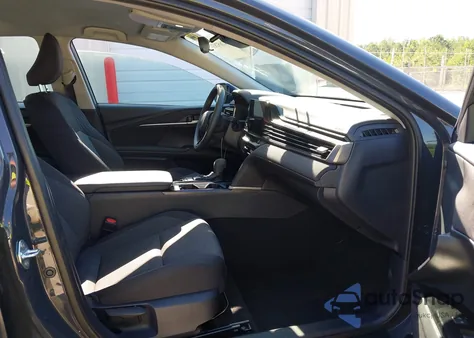 2025 Toyota Camry Le z USA, uszkodzony, nr VIN 4T1DAACK5SU041975